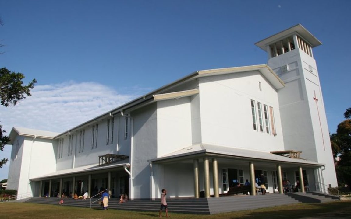 Royal Palace, Royal Tombs, Talamahu Market