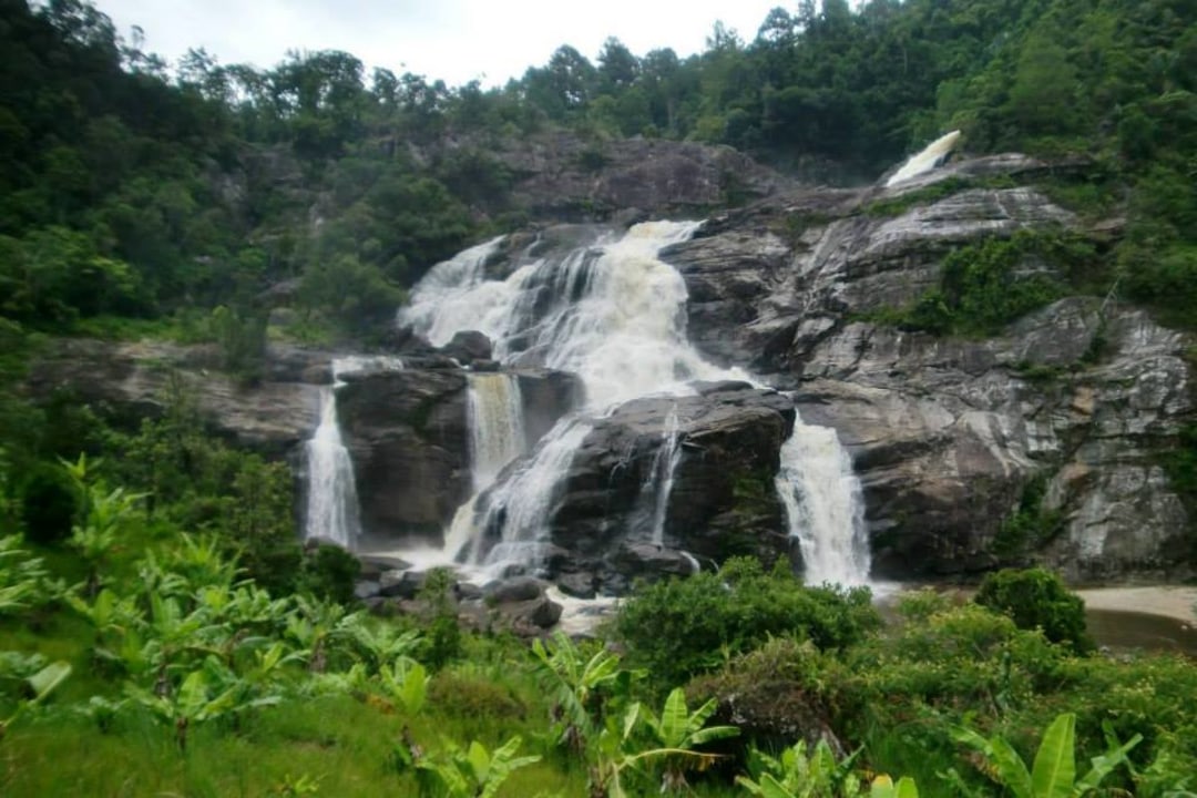 Train of Legend, Manakara fishing villages, Ranomafana National Park rainforest, Isalo National Park limestone landscapes