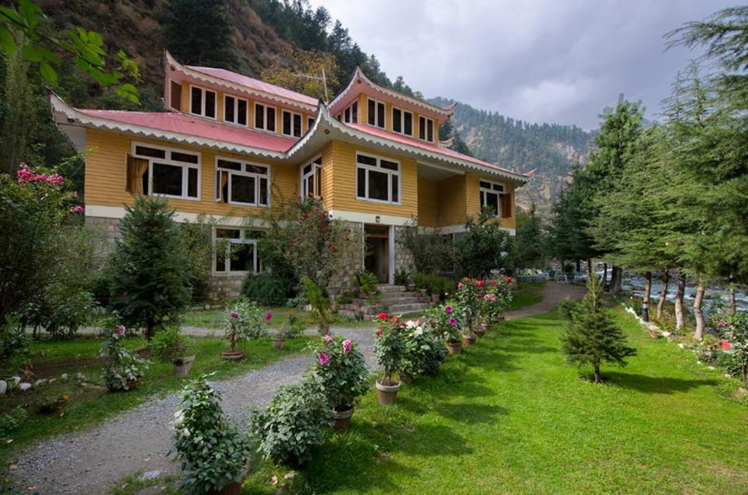 Saif-ul-Maluk Lake, Siri and Paye Meadows, Batakundi Waterfall, Babusar Top