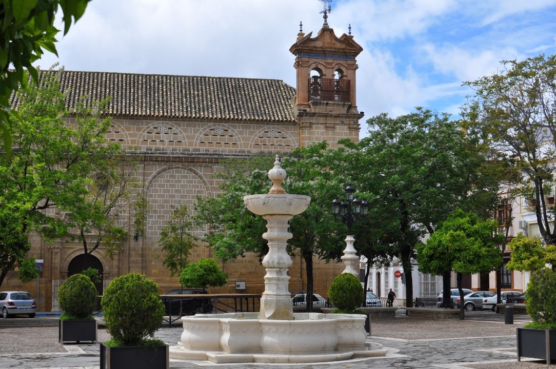 La Colegiata, La Universidad, Monasterio de la Encarnación, Plaza Mayor
