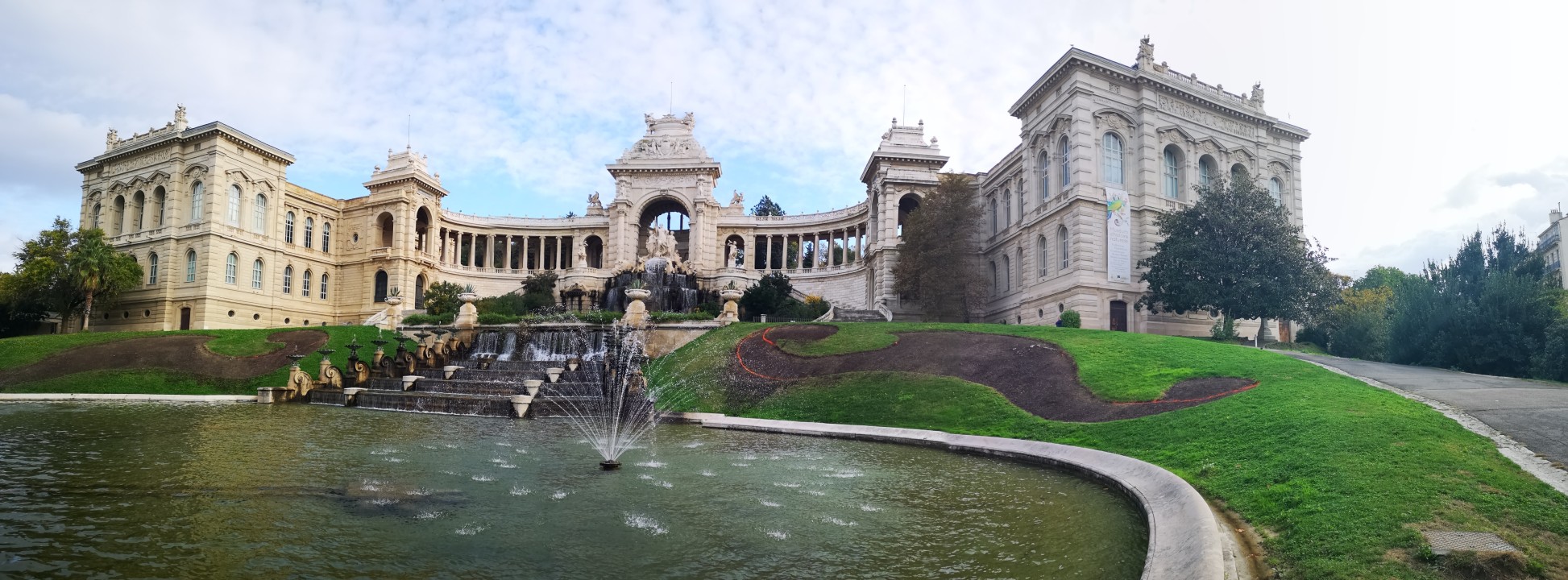 Vieux Port waterfront, Palais Longchamp colonnades, Basilique Notre Dame de la Garde hilltop, Cap Croisette peninsula