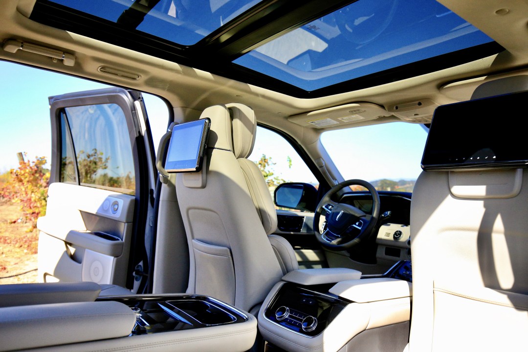 Napa Valley vineyards, Sonoma Valley estates, Lincoln Navigator SUV