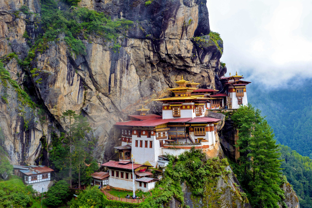Paro Taktsang cliffside, Phewa Lake, Potala Palace, Chitwan National Park jungle