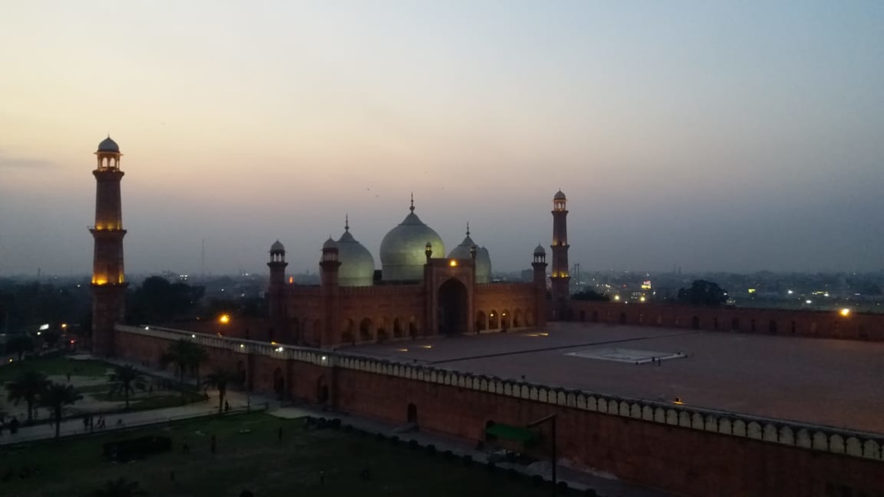 Moen Jo Daro ruins, Makli mausoleums, Shah Faisal Mosque