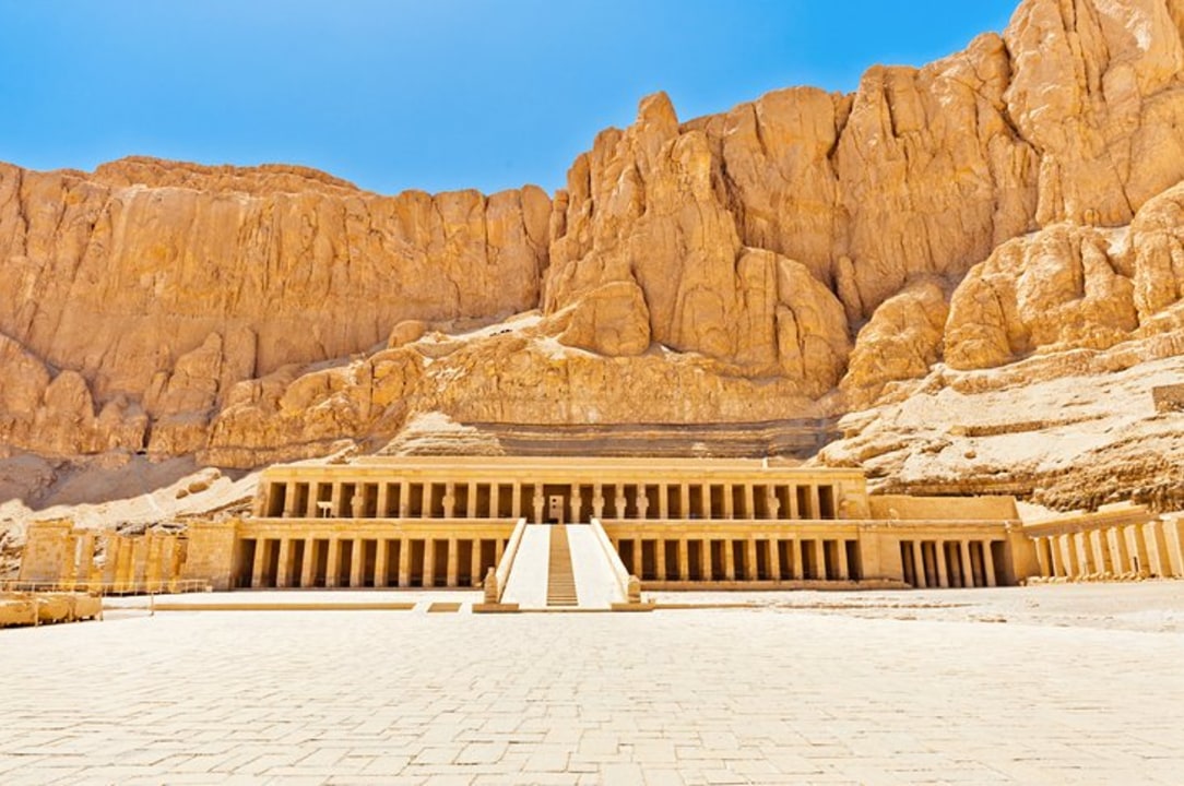 Great Pyramid of Giza, Great Sphinx of Giza, Karnak Temple, Nile riverbanks