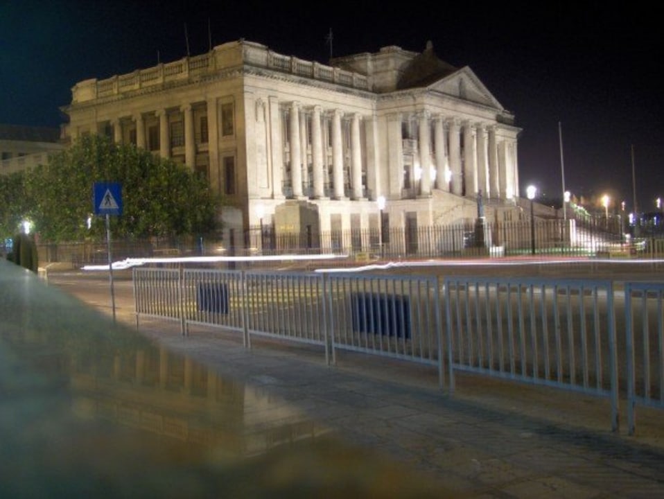 Kelaniya Rajamaha Viharaya Temple, Gangaramaya Temple, Lotus Pond Theater, Galle Face Green