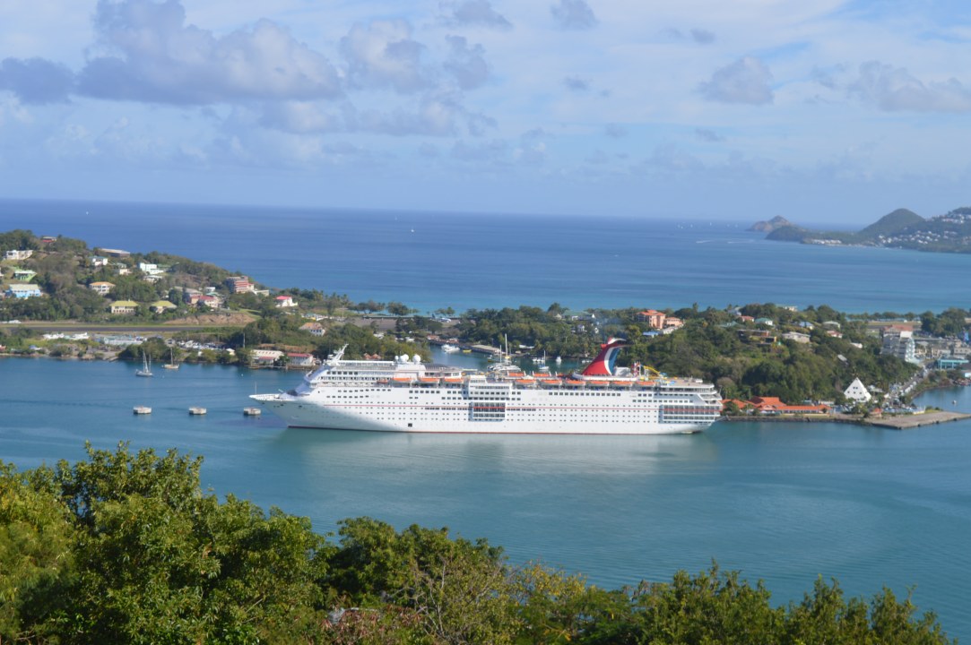 Morne Fortune panoramas, Pigeon Island and Fort Rodney, Reduit Beach