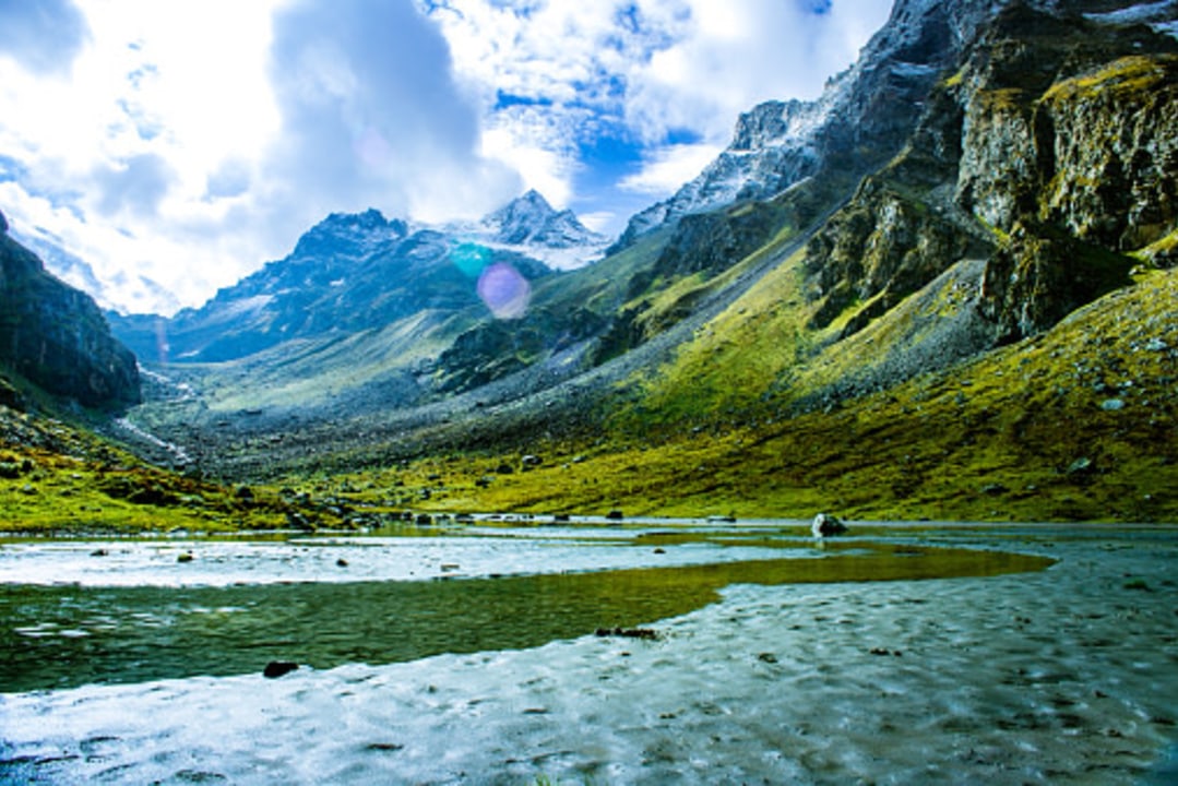 green Hampta valley, Hampta Pass, Chandratal Lake