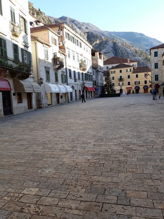 Fortifications of Kotor, Square of Arms, St. Tryphon Cathedral, Skurda River