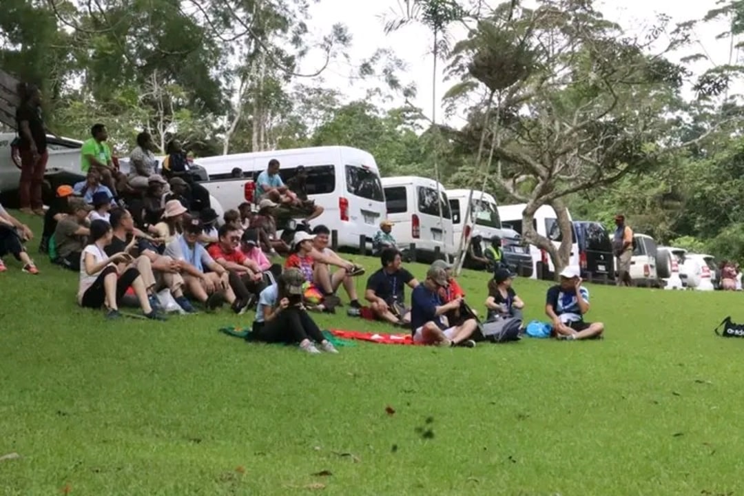 Sogeri, canopy-covered national park, Port Moresby, Parliament House