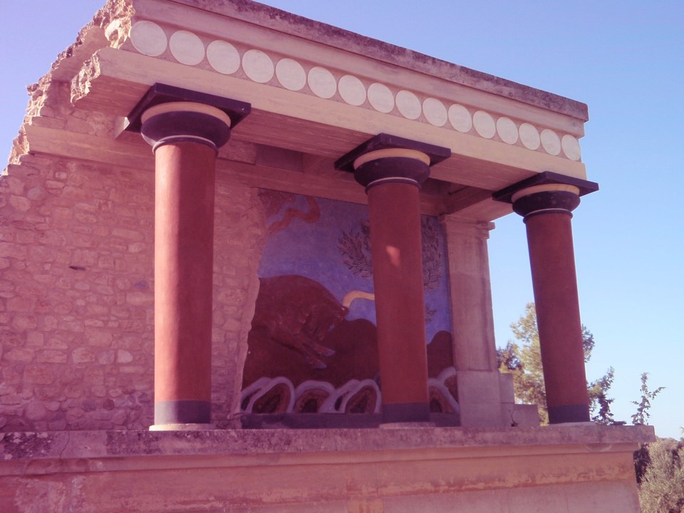 Knossos, Queen's throne room, Lions Square, Morosini Fountain