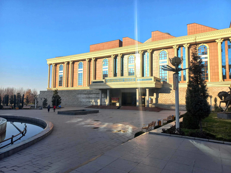 National Museum of Tajikistan, Rudaki Park, Hissar Fortress, Mehrgon Market