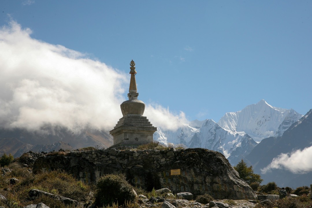 Tsergo Ri, Kyanjin Gompa monasteries, Langtang village, Langtang Khola