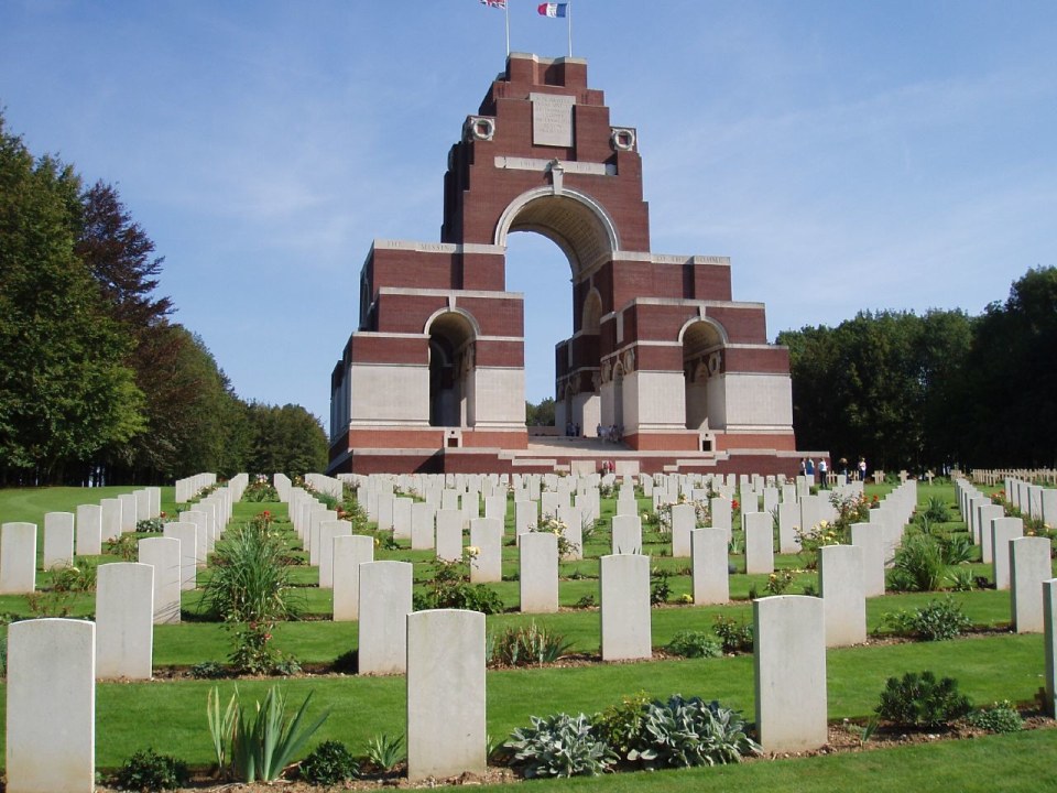 Vimy Ridge, Newfoundland Memorial Park, Hawthorn Crater, Thiepval Memorial