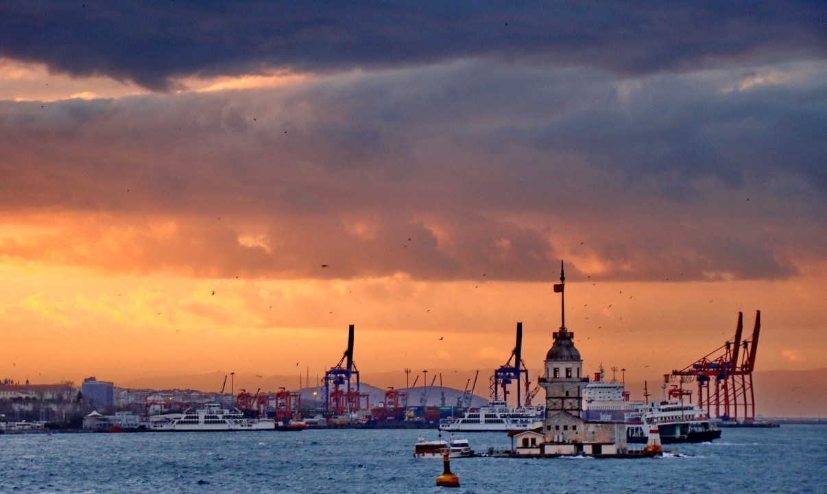 Bosphorus Strait, Asian and European coasts, historical mansions and pavilions