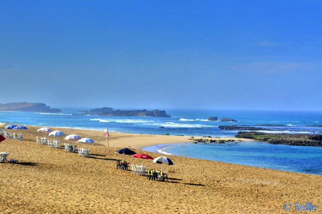 Oualidia beaches, 12 km corniche, coastal road to Safi, old Kasbah of the Sultan
