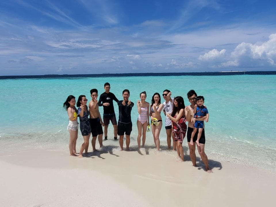 dolphin channel, sandbank lagoon, Himmafushi island life, Stingray Reef near Kurumba Resort Island