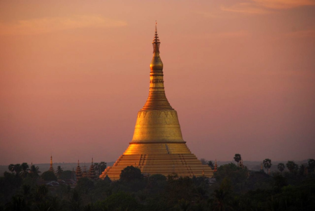 Shwemawdaw Pagoda, Shwethalyaung Temple, Kanbawzathadi Palace, Kyaikpun Buddha