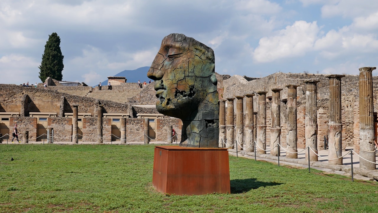 Porta Marina Superiore, Forum, Casa del Fauno