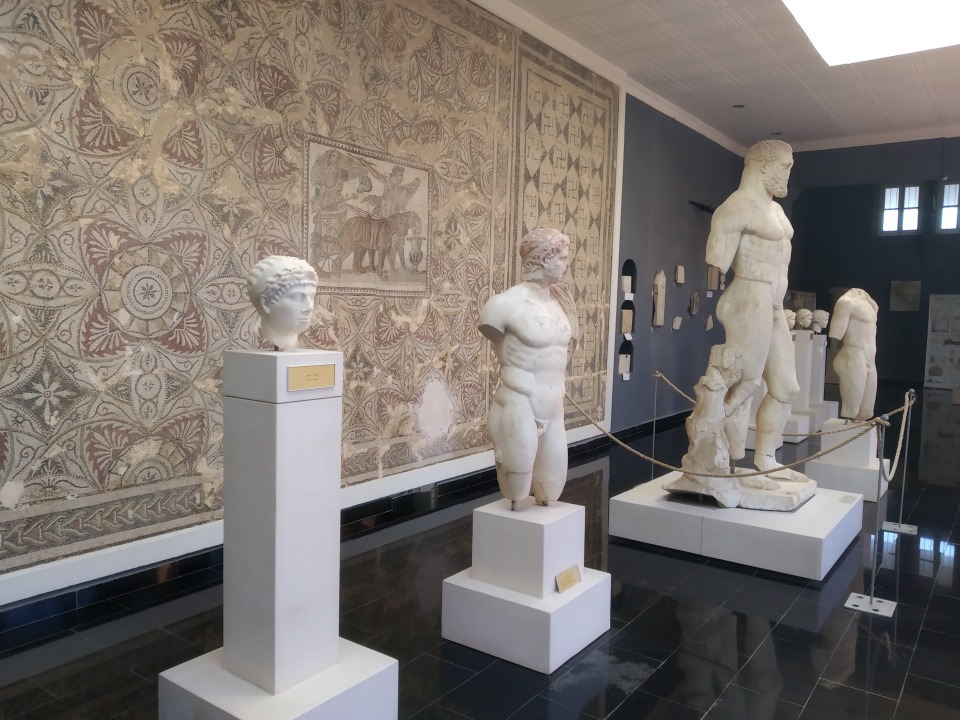 Tipaza port, sandy littoral, Cherchell antique museum