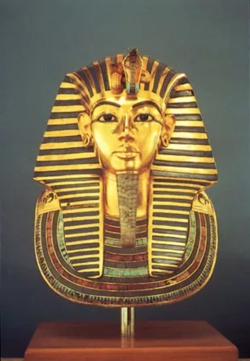 Great Pyramid of Giza, Great Sphinx of Giza, Egyptian Museum galleries, Khan el-Khalili market