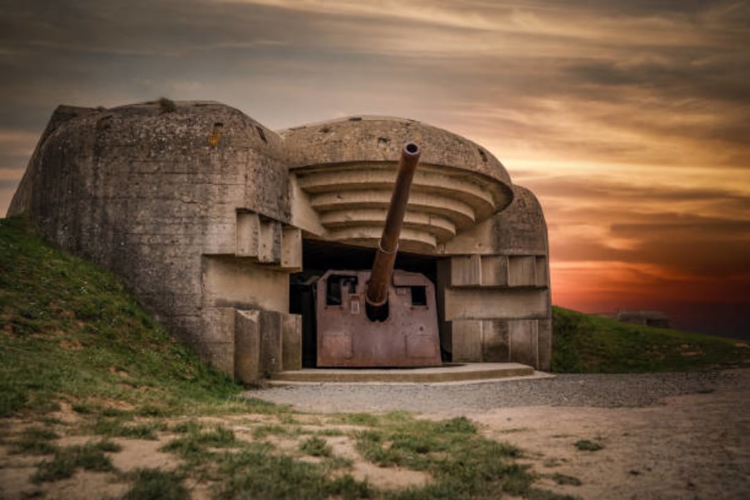 Omaha Beach, Pointe du Hoc cliffs, Sainte-Mère-Eglise