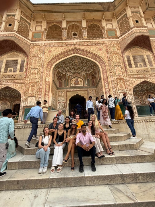 Amber Fort and Sheesh Mahal, Jal Mahal on Mansagar Lake, Panna Meena Stepwell, Jaipur Local Markets