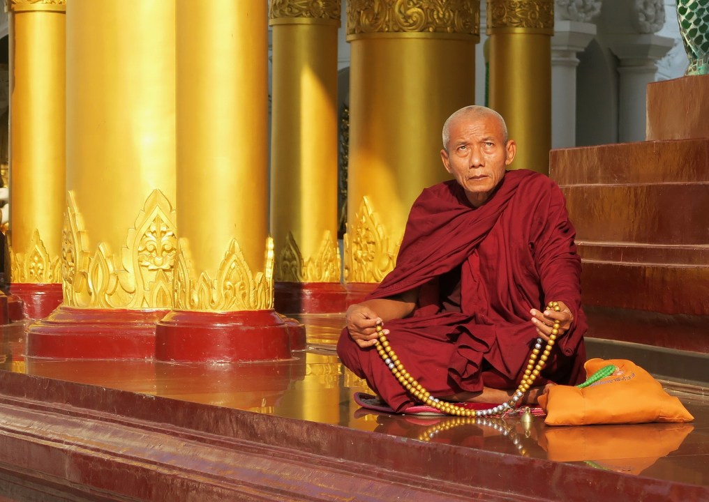 Buddhist monasteries in Yangon, monastery hallways, meditation sessions