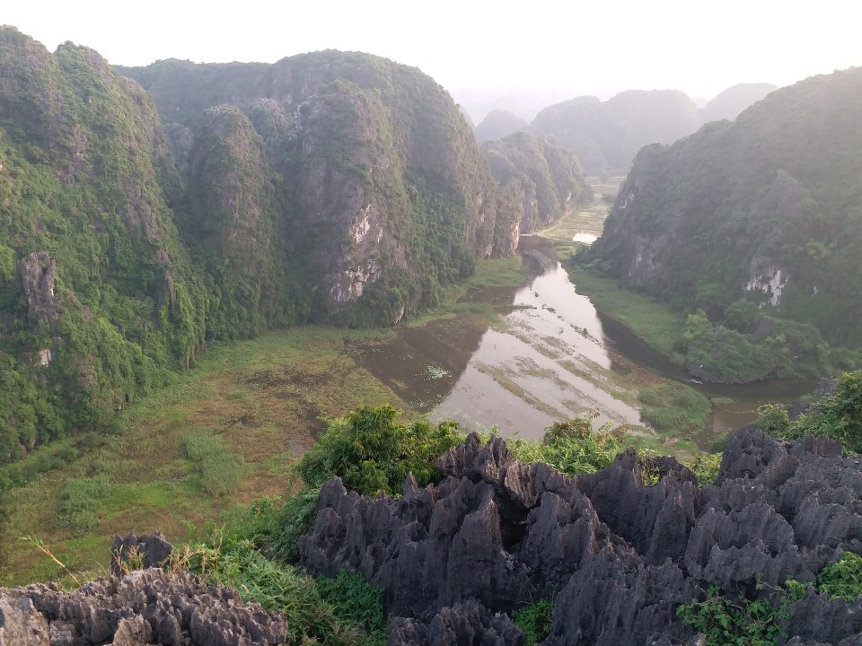 Mua Cave viewpoints, Tam Cốc boat ride, Tràng An karst valleys