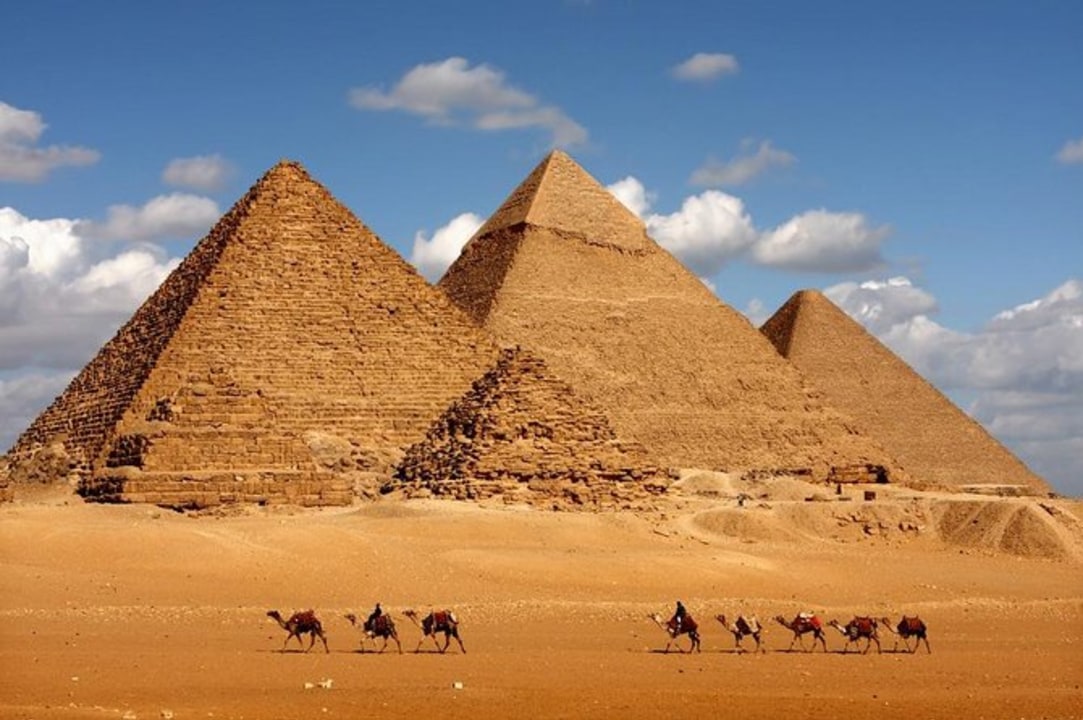 Pyramids of Khufu, Khafre, Menkaure, and the Sphinx, papyrus factory, Egyptian Museum