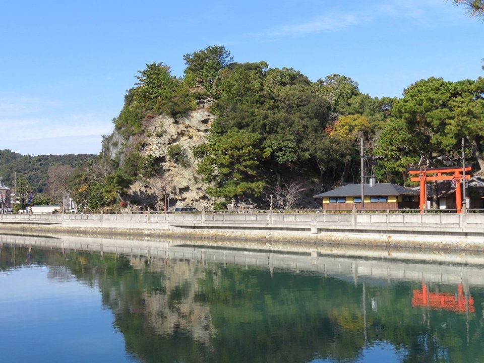 Wakaura Bay, Kimiidera Temple, Tamatsushima Shrine