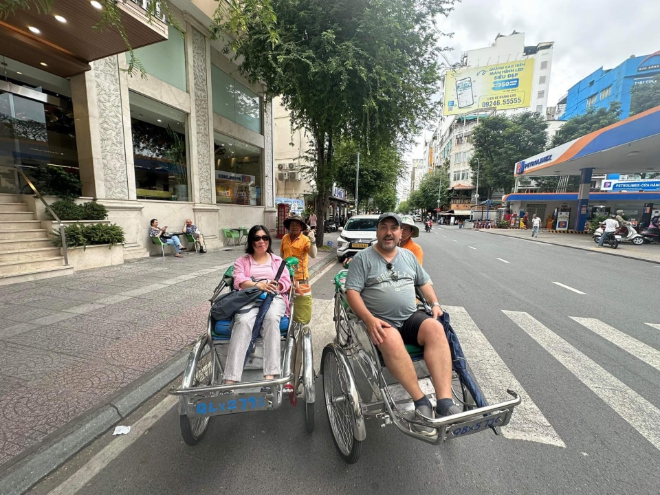 Nguyễn Huệ Boulevard, Independence Palace, Ho Chi Minh City Hall