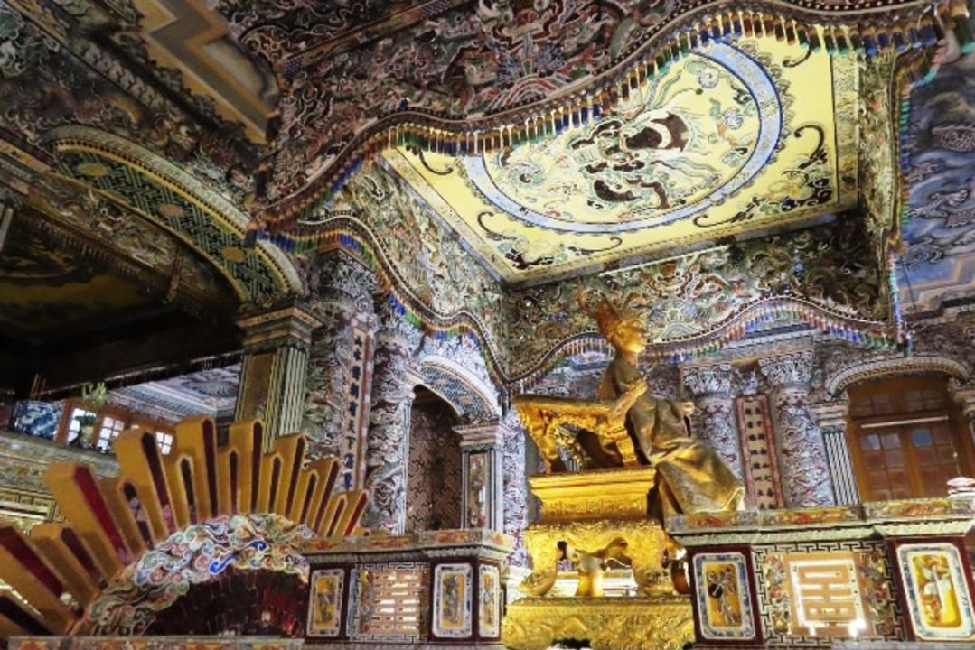 Tomb of Khải Định, Tomb of Tự Đức, Perfume River