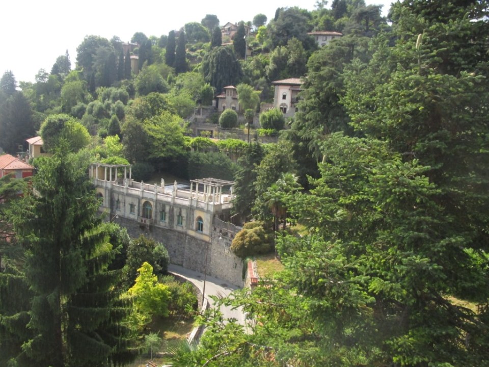 Upper Town streets, Venetian fortress walls, Basilica of Santa Maria Maggiore, Monument to Harlequin - Truffaldino