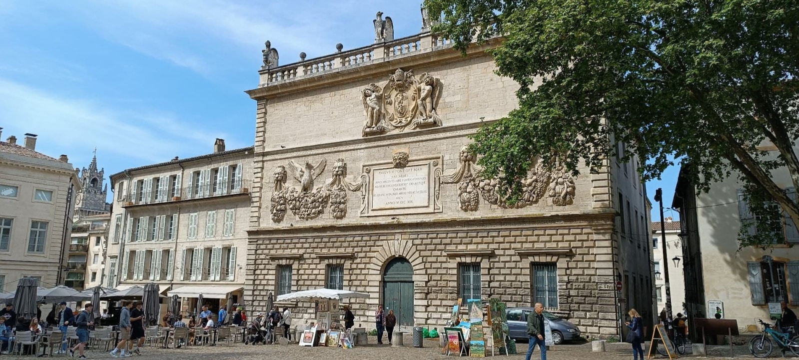 The Palais des Papes, Jardin du rocher des Doms, Chateauneuf du Pape wineries