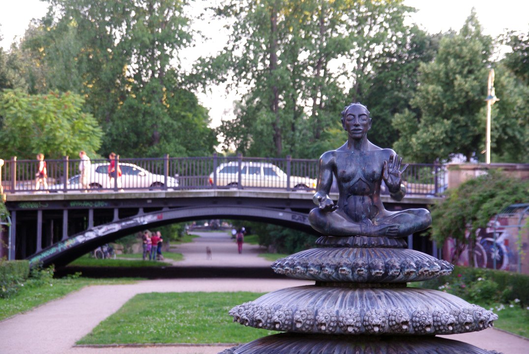 Channel of Luisenstadt traces, East Berlin Wall path, Görlitzer Park