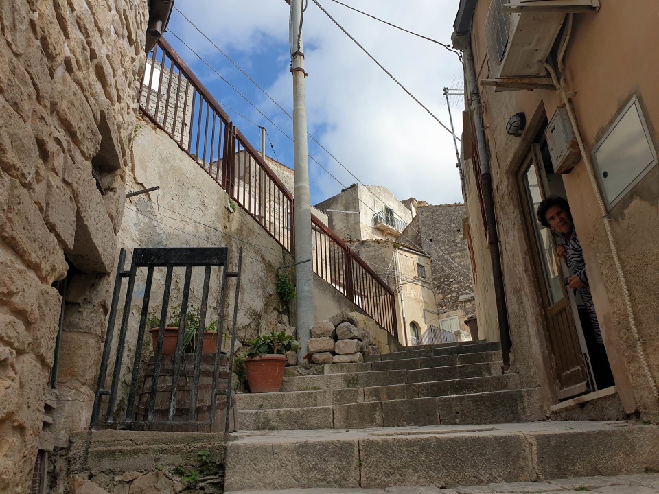 Belvedere di San Benedetto viewpoints, Cartellone hidden corners, San Nicolò Inferiore rock-carved church, Church of San Giorgio tiered facade