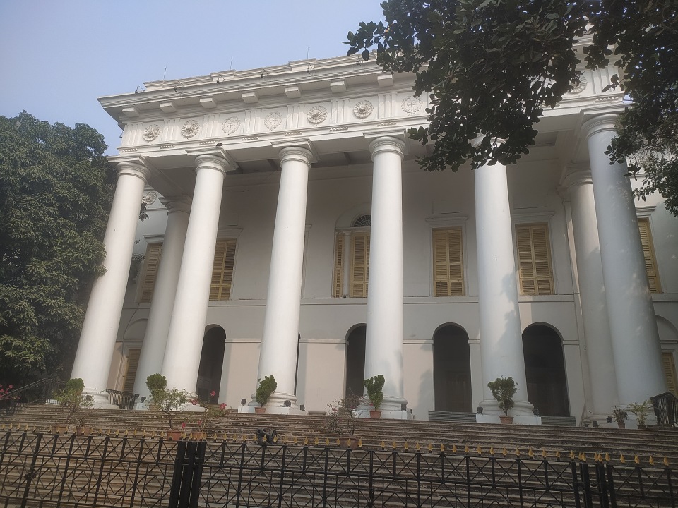 Raj Bhawan, St Johns Church, Kolkata High Court, Town Hall