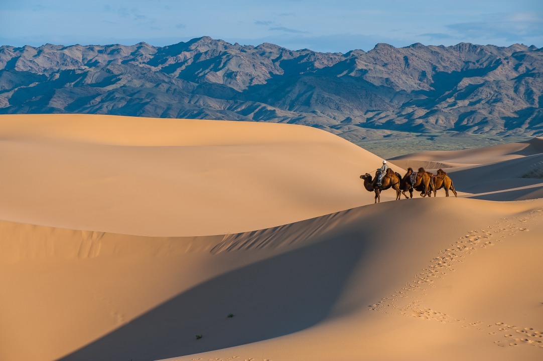 Khongor Sand Dunes, Eagle's Valley ice field, Bayanzag's Flaming Cliffs, Equestrian statue of Genghis Khan
