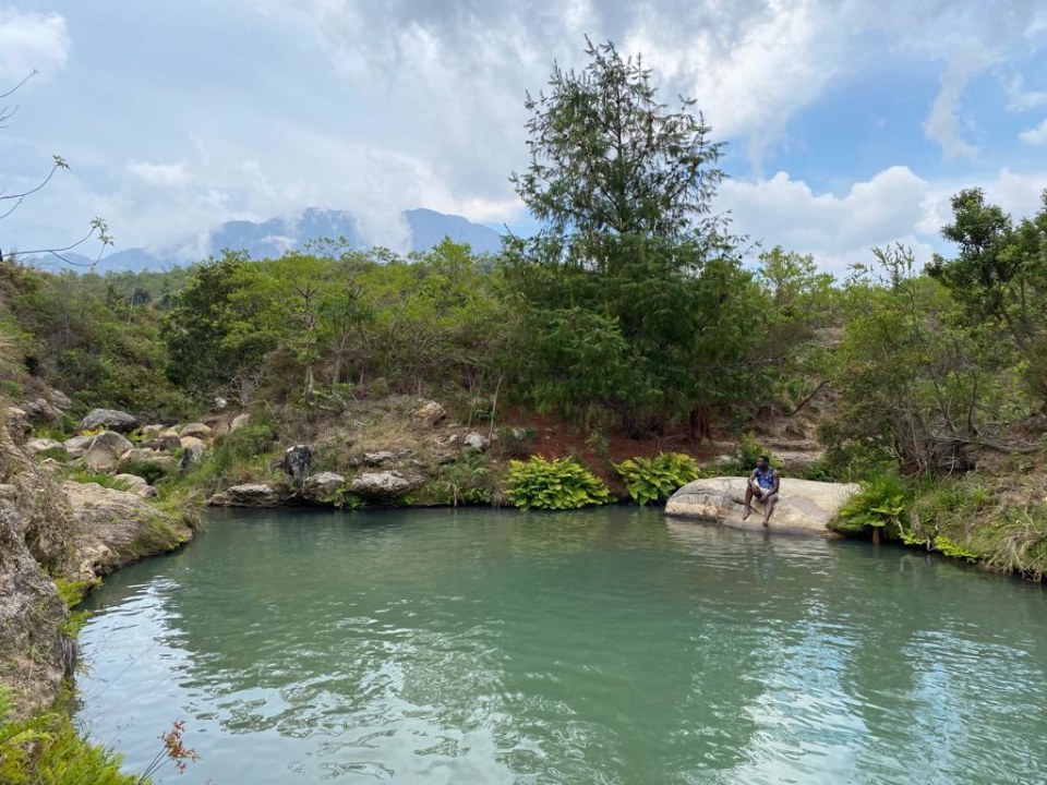 Skyline Path, Sapitwa Peak, Chambe Hut, Likhubula Waterfalls