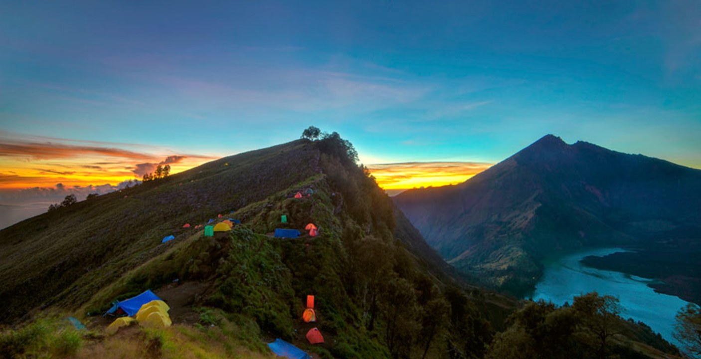 Mount Rinjani summit, Sembalun crater rim, Segara Anak Lake