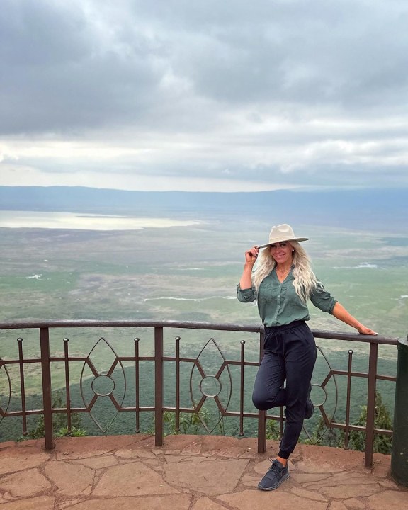 Masai plains, Tarangire National Park, Ngorongoro Crater, Lake Manyara National Park