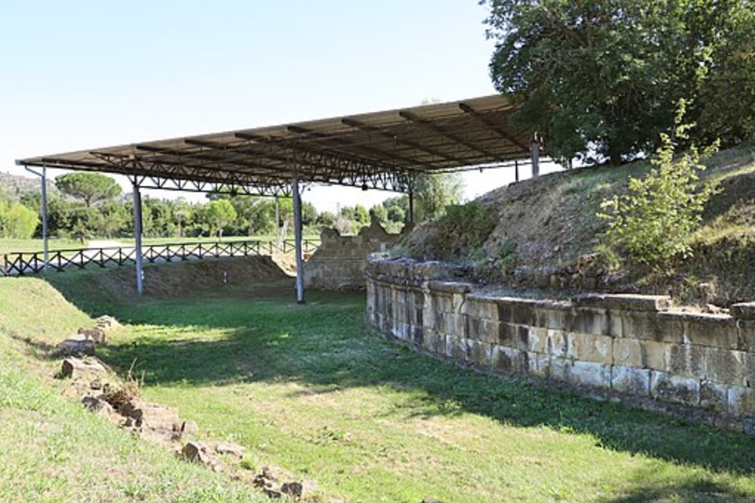 MAEC Museum, bronze Etruscan Chandelier, Sodo Archaeological Park, Tomb II