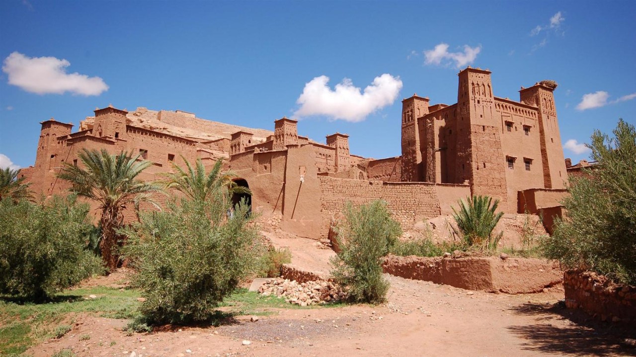 Erg Chebbi dunes, Ksar of Aït Benhaddou, Tizi N'tichka Pass, Dadès Gorges