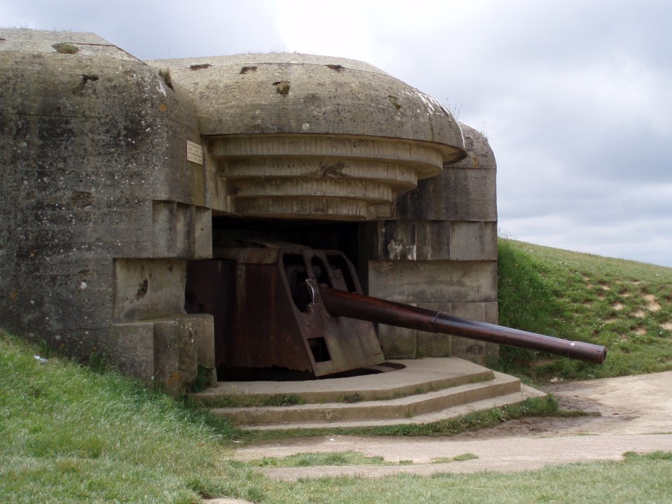 Omaha Beach, Pointe du Hoc, Arromanches and the Mulberry Artificial Harbour and Museum, La Cambe German War Cemetery