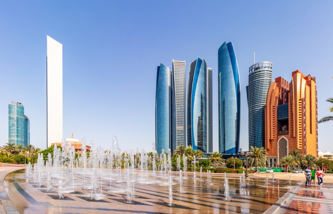 Sheikh Zayed Grand Mosque, Heritage Village, Louvre Abu Dhabi, Ferrari World Abu Dhabi