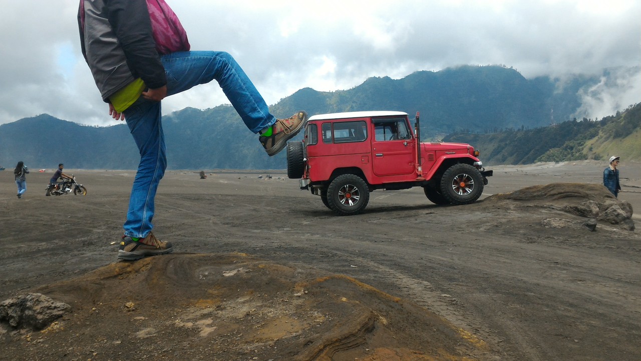 Pananjakan Peaks, Sea of Sand, Mount Bromo, Ijen Crater