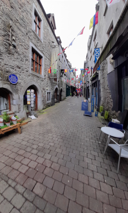 Quay St., Spanish Arch, Galway pubs