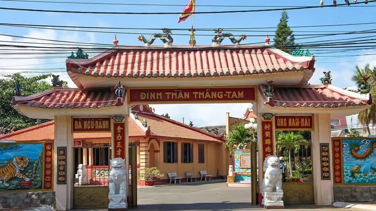 Thuy Van Beach, Jesus Christ Statue, Bach Dinh (White Palace), Cape Nghinh Phong