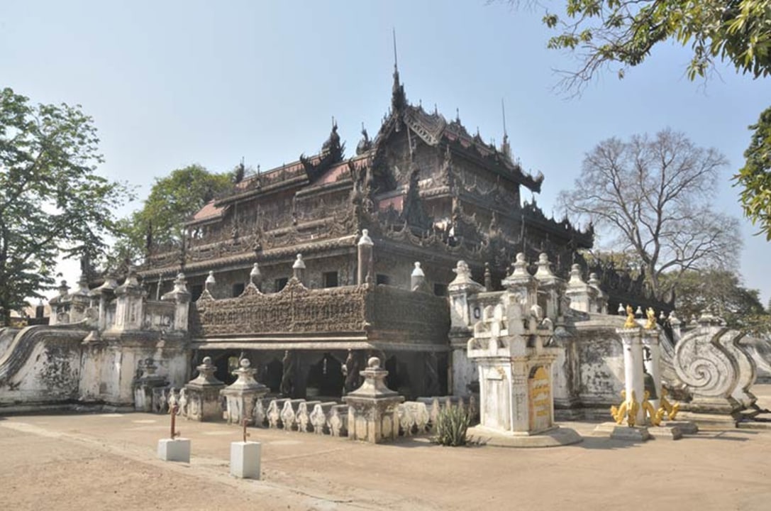 U Bein Bridge, Ananda Temple, Inle Lake, Shwedagon Pagoda